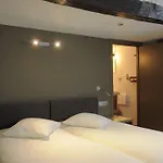 Hotel Les Tanneurs 4*