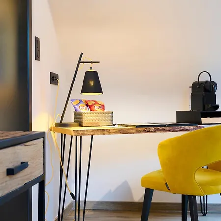 Les Tanneurs Hotel 4*