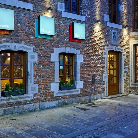 Les Tanneurs Hotel