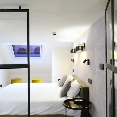 Les Tanneurs Hotel 4*