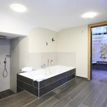 Hotel Les Tanneurs Namen