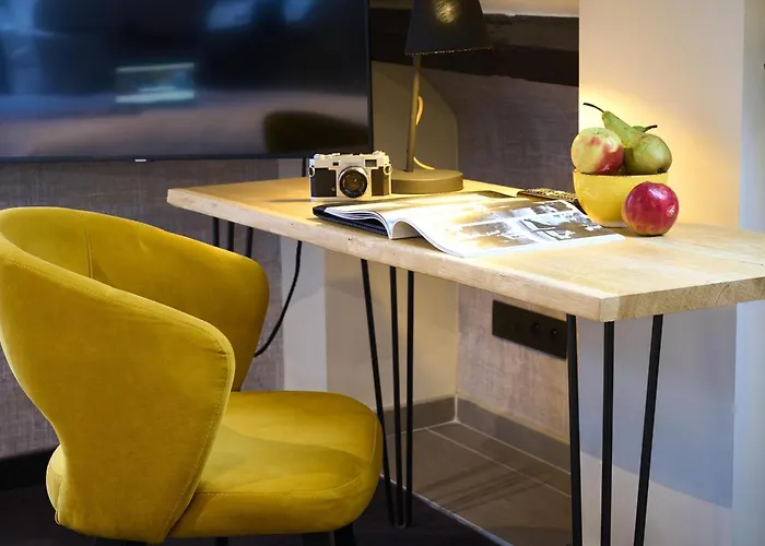 レ タヌール ホテル 4*