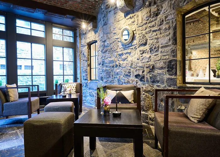 レ タヌール ホテル 4*